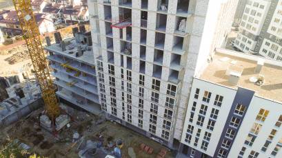 America RC: in K-2 building, the vertical of the sixth floor is cast