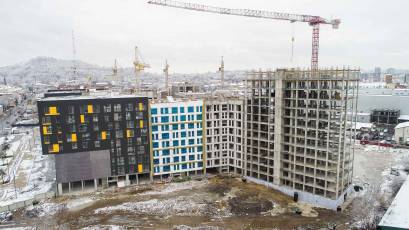 Mistechko Pidzamche RC: in section 8.1 of the third stage of Vezha complex, the arrangement of the 13th floor slab has been completed