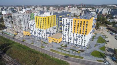 ЖК Riel City: в першій черзі виконується благоустрій прибудинкової території