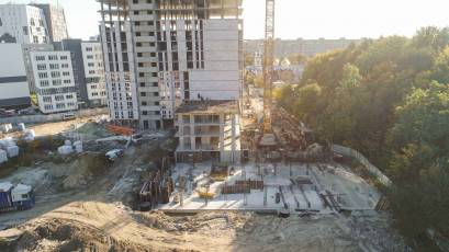 America RC: in houses K-2 and K-3, in situ concrete works are performed