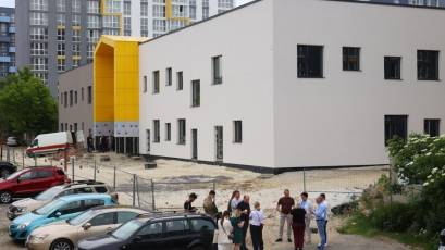 РІЕЛ завершує будівництво сучасної школи у Львові, яку подарує громаді міста