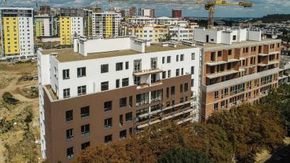 ЖК «Велика Британія»: у першій та другій секціях шостої черги завершено облаштування покрівлі