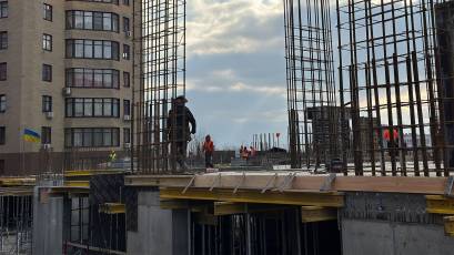 ЖК Maxima Residence: в другій секції облаштовано перекриття цокольного поверху