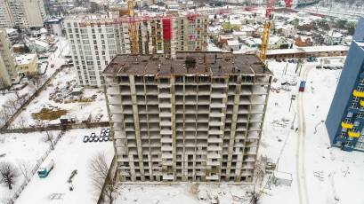 Riel City RC: in section 4-B of the fourth stage, the 12th floor slab is being made